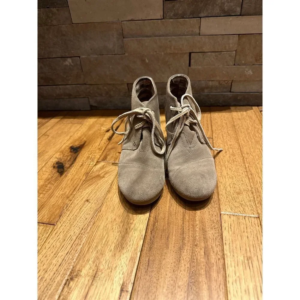 TOMS wedge booties‎